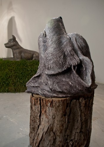 tailgate, wolf, dog, tree stump, Bloomington, IU, Indiana University, Indiana