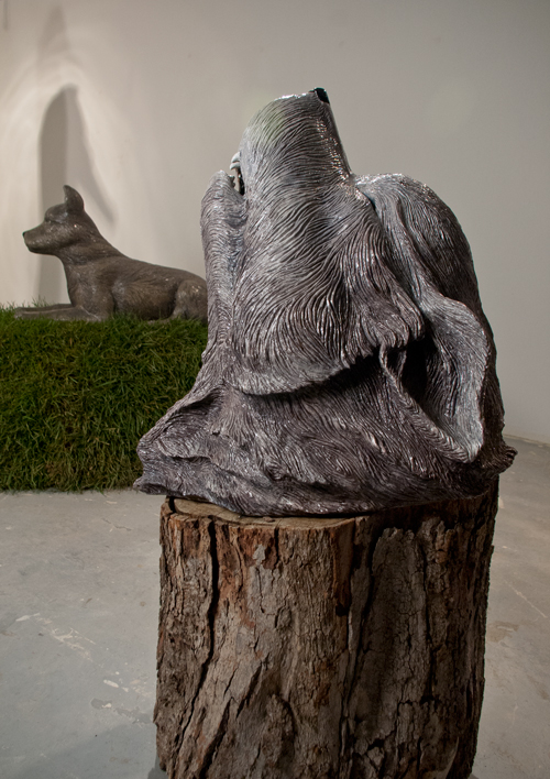 tailgate, wolf, dog, tree stump, Bloomington, IU, Indiana University, Indiana